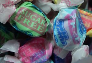 Bulk Taffy Kisses-Sugar Free